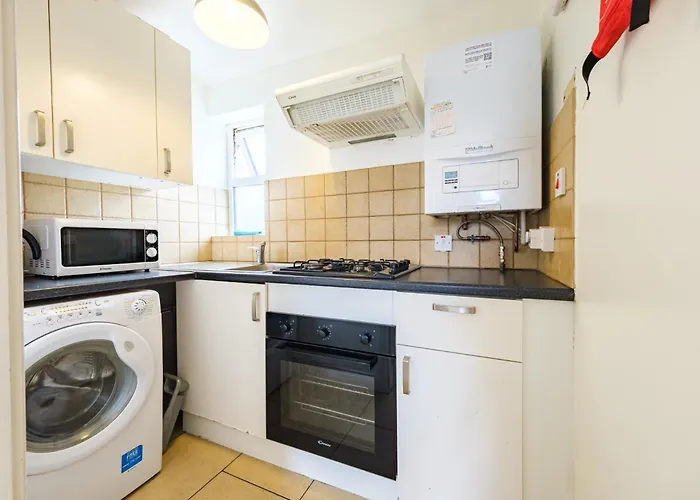 Апартаменты 33b Steepleview Трим